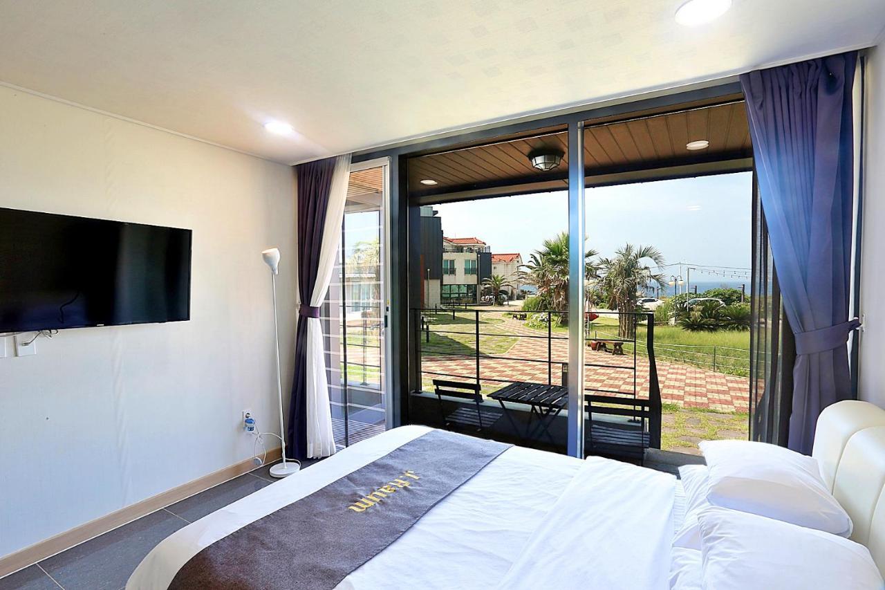 J Raum Resort Согвипхо Экстерьер фото